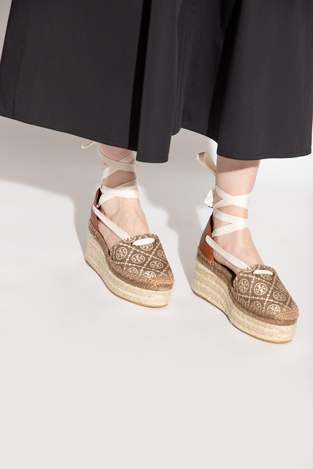 Tory burch hotsell gold espadrilles